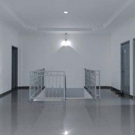 Reddoorz Plus Near Batam City Square Exterior foto
